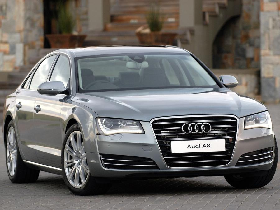  Audi A8 4.2 FSI Quattro (D4) 2010 года  (ZA) (фото 12 из 12)